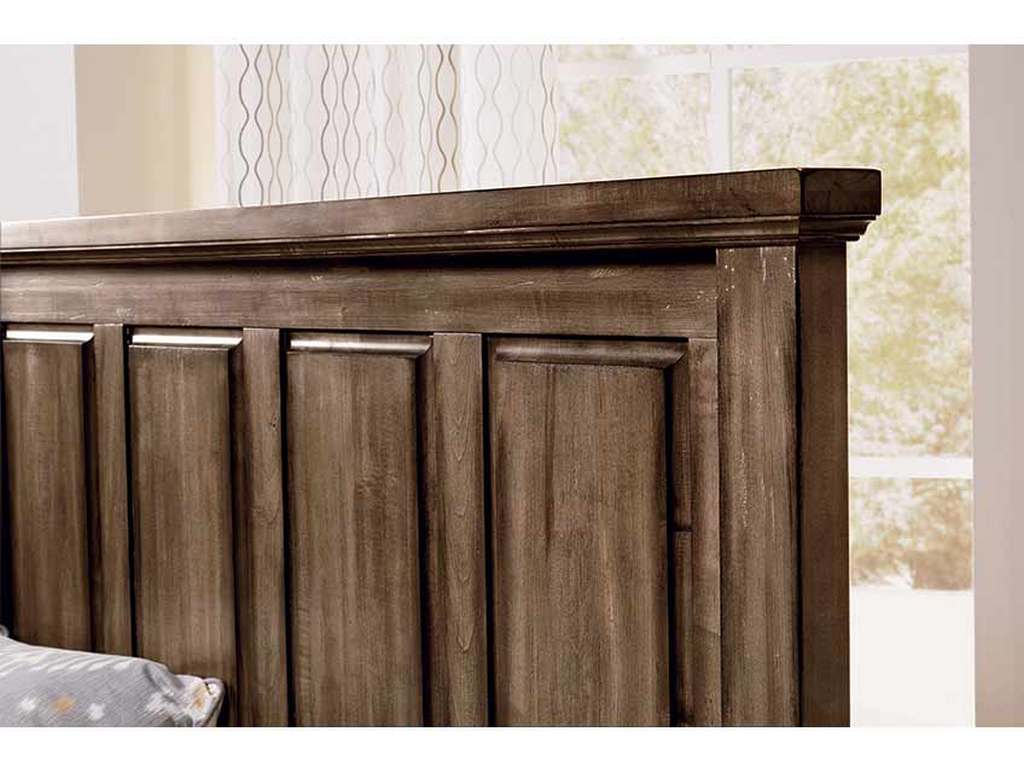 Artisan and Post 117-559-955-722 Maple Road Queen Mansion Bed with Low Profile Footboard Maple Syrup Artisan and Post 117-559-955-722 Maple Road Queen Mansion Bed with Low Profile Footboard Maple Syrup