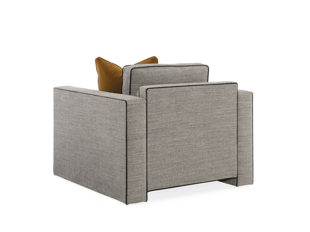 Caracole UPH-019-0310-A Caracole Classic Welt Played Chair Caracole UPH-019-0310-A Caracole Classic Welt Played Chair