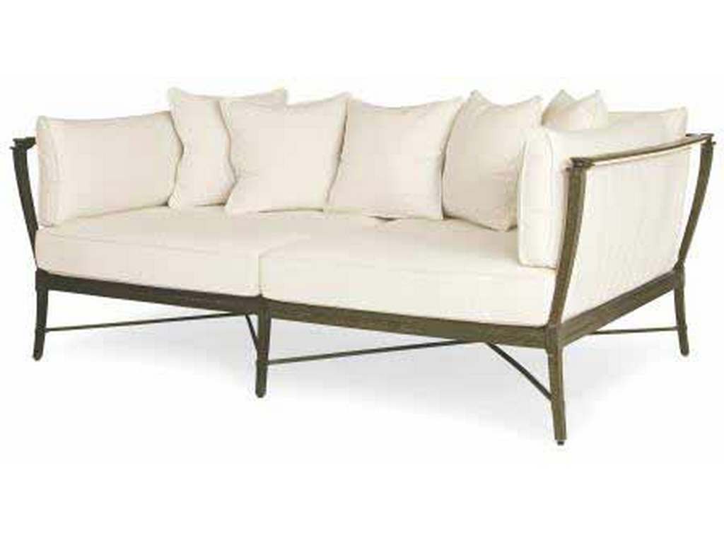 Century D12-43-1 Andalusia Royal Daybed
