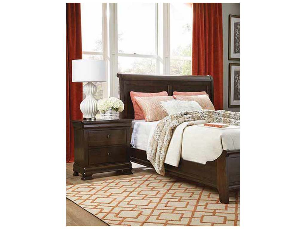 Durham 112-128B Vineyard Creek Queen Sleigh Bed with Low Footboard