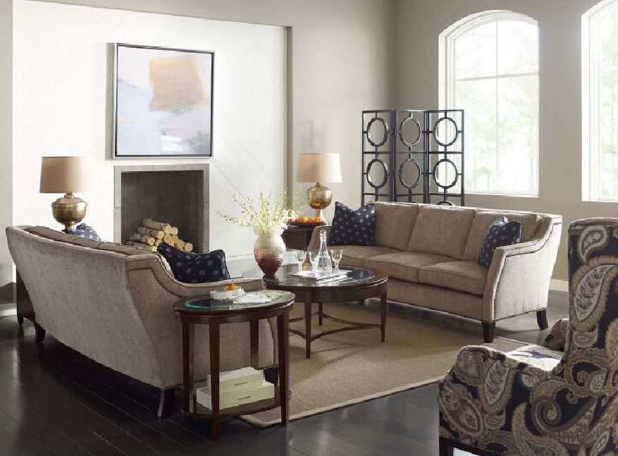 Kincaid 77-020 Elise Oval End Table Kincaid 77-020 Elise Oval End Table