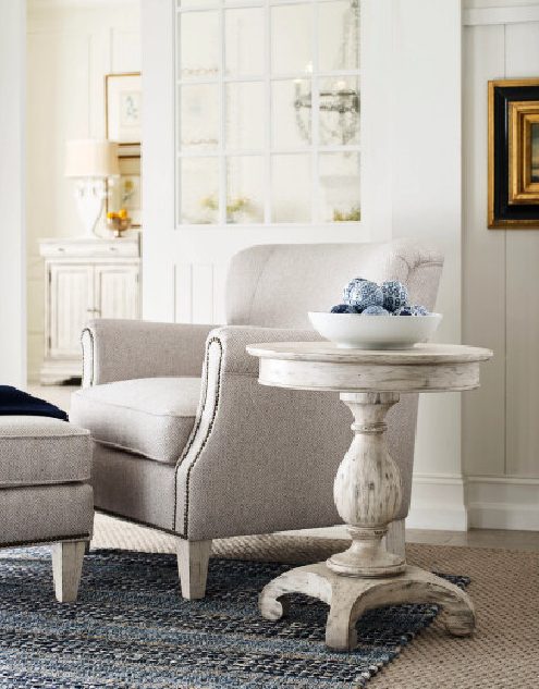 Kincaid 020-916 Selwyn Kelsey Round End Table Kincaid 020-916 Selwyn Kelsey Round End Table