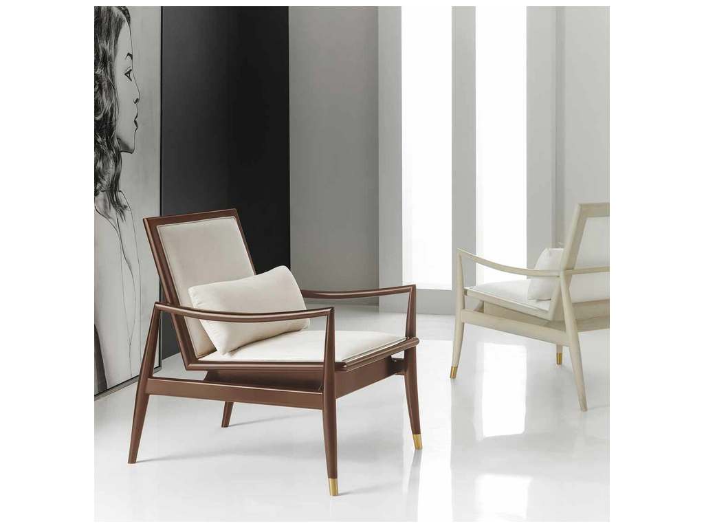 Modern History MH1081F01  Brachisto Chair Walnut