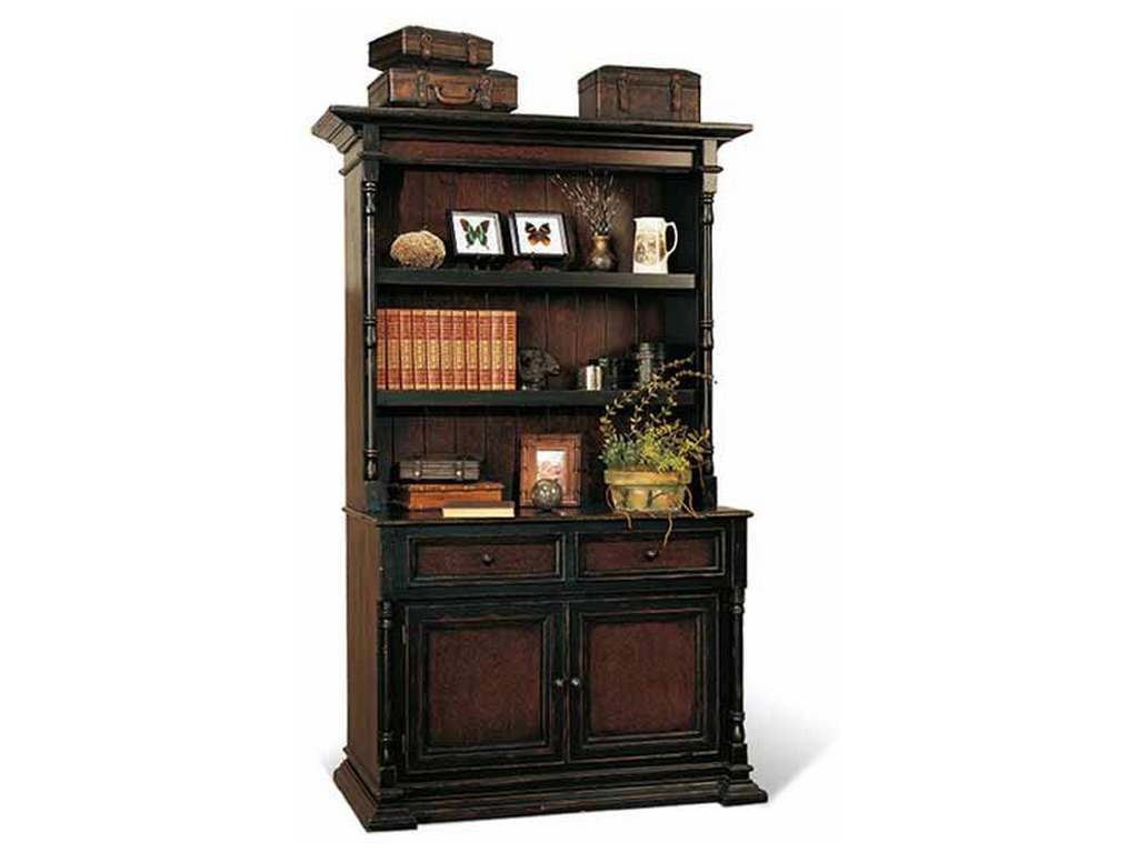 Old Biscayne Designs 3221  Reilly Credenza