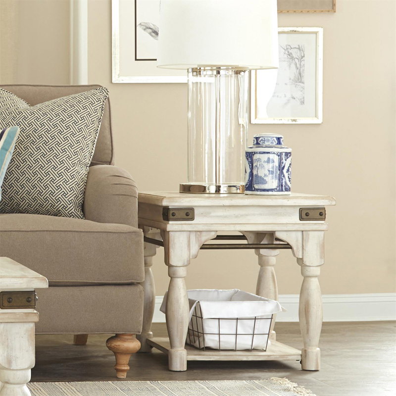 Riverside 27309 Regan Side Table