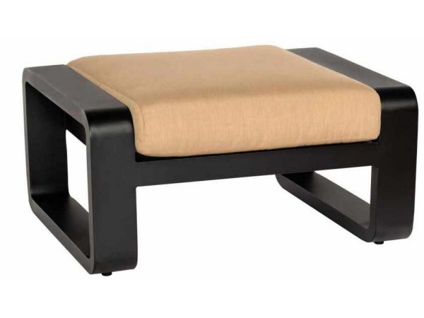 Woodard 7D0486 Vale Ottoman