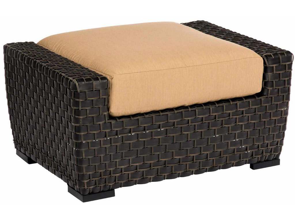 Woodard S640005 Cooper Ottoman