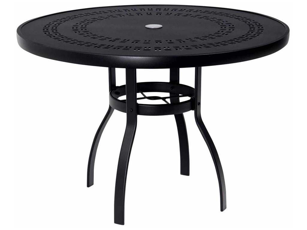 Woodard 820142A  Deluxe 42 inch Round Umbrella Table with Trellis Top