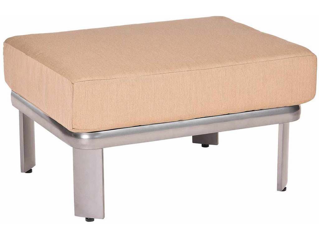 Woodard 3G0486 Metropolis Ottoman