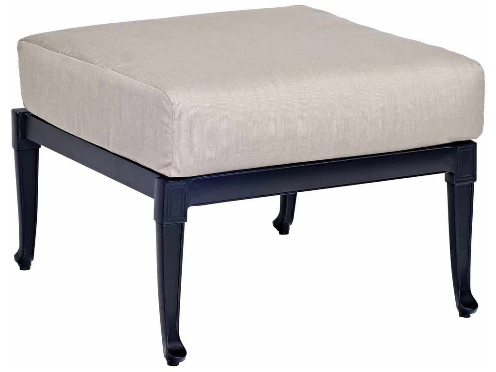Woodard 4Q0486 Wiltshire   Ottoman