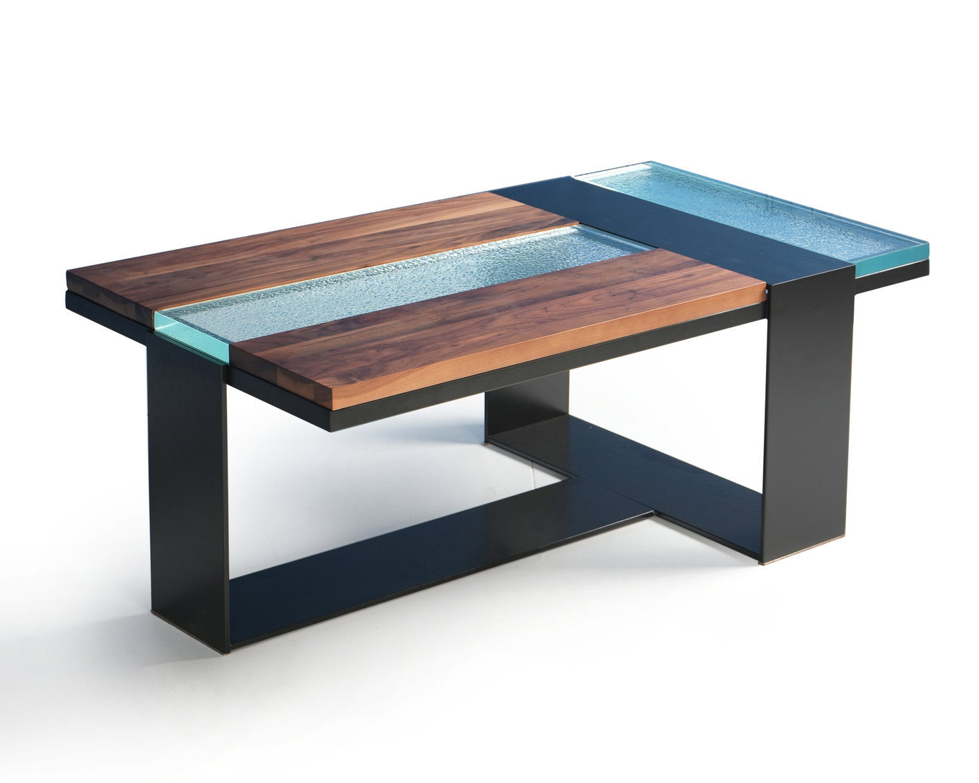 Charleston Forge 7930 Fisher Cocktail Table