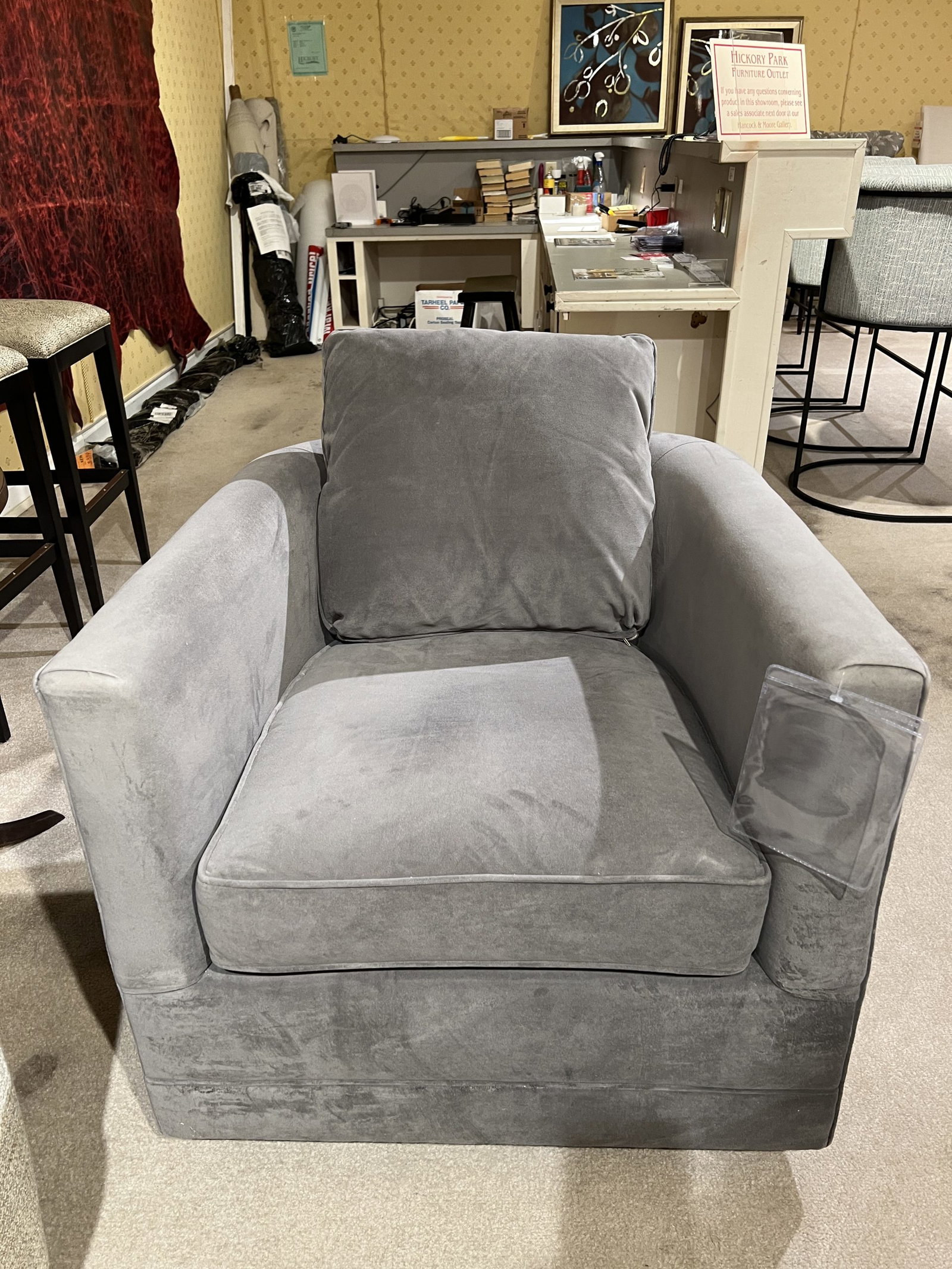 Kincaid 021-02 Daytona Raven Swivel Glider