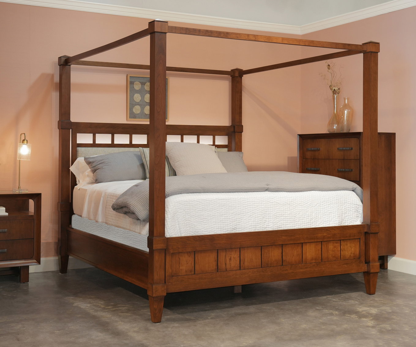 Charleston Forge MD1001 Keys Queen Canopy Bed Charleston Forge MD1001 Keys Queen Canopy Bed