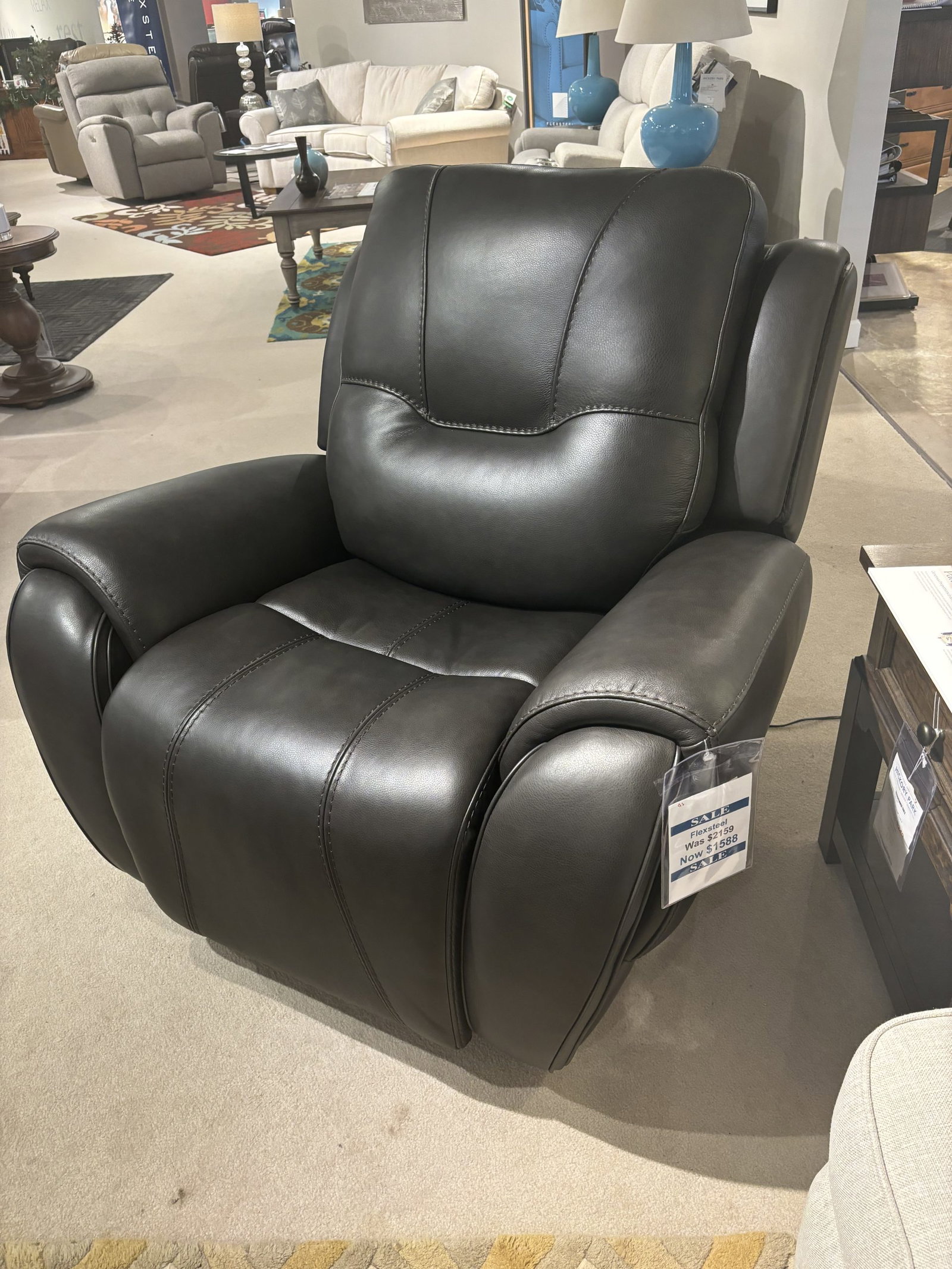 Flexsteel 1134-54PH Trip Power recliner