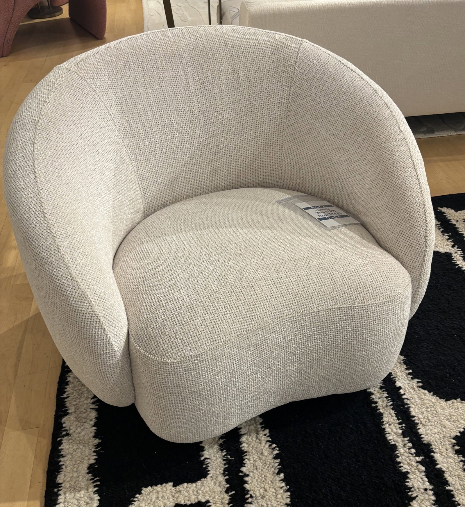 Eichholtz A116070 Amore Swivel Chair