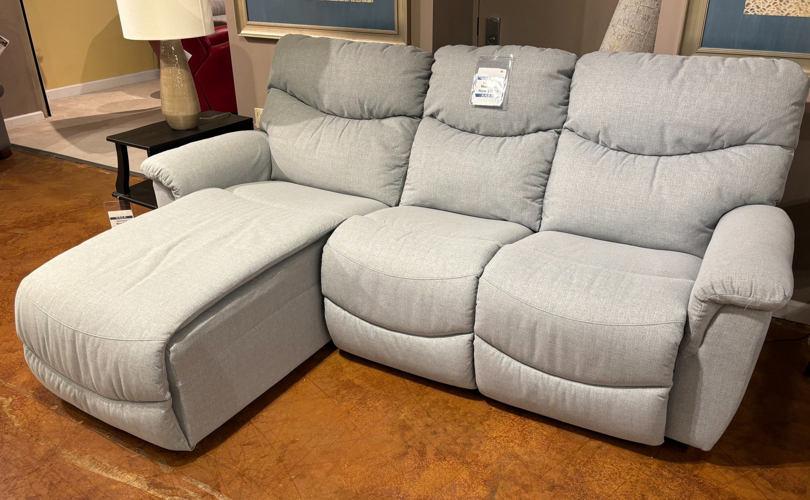 La-Z-Boy 4DP521 James Power Reclining Sofa with Chaise