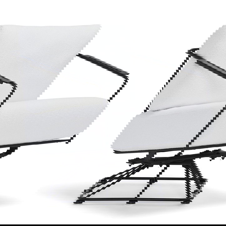 Woodard 5B0077 Reed Swivel Lounge Chair