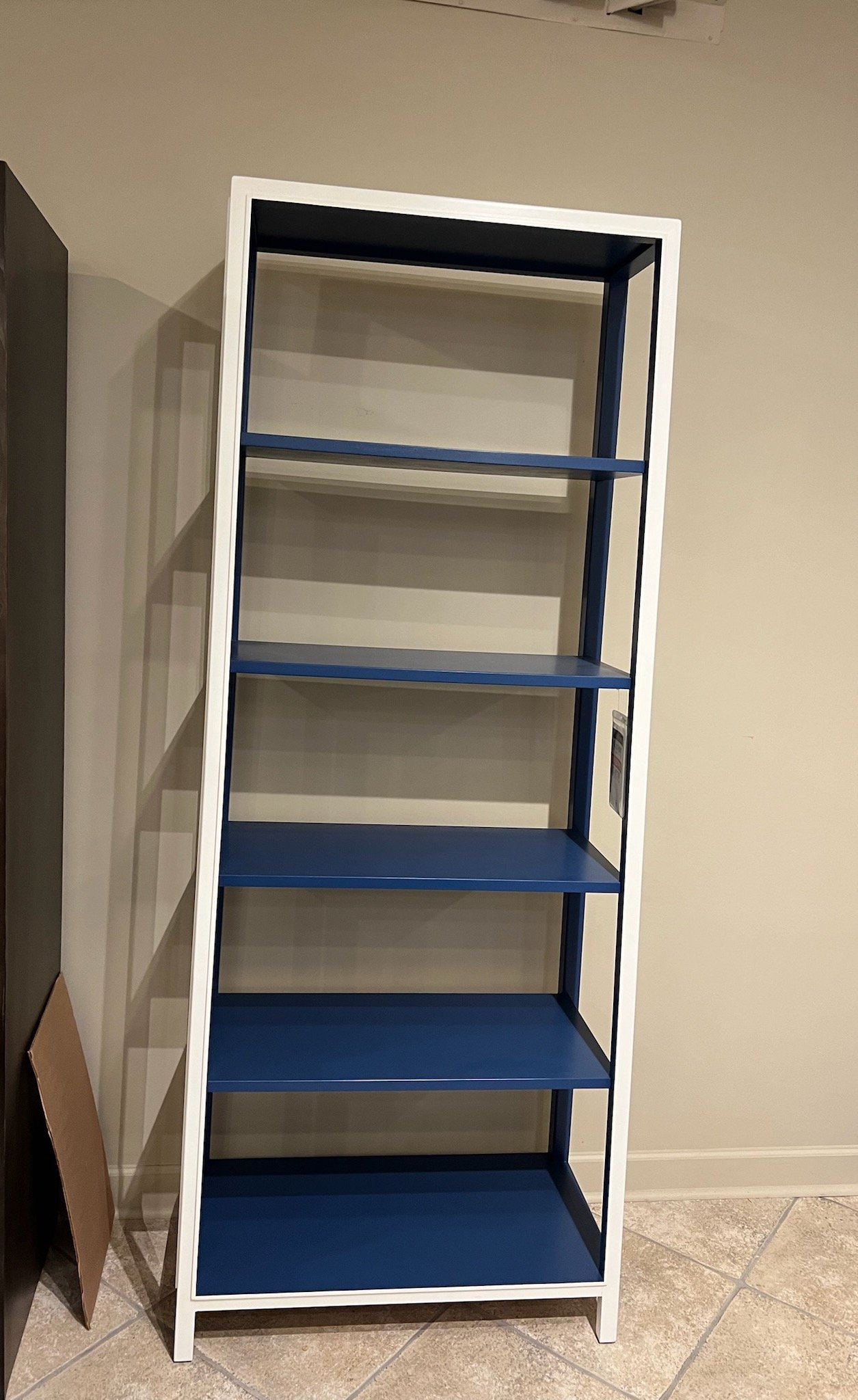 Highland House HH19-720 Maddison Etegere