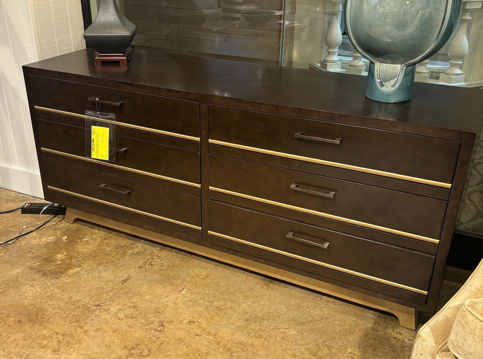 Old Biscayne 10205-B Borago Chest