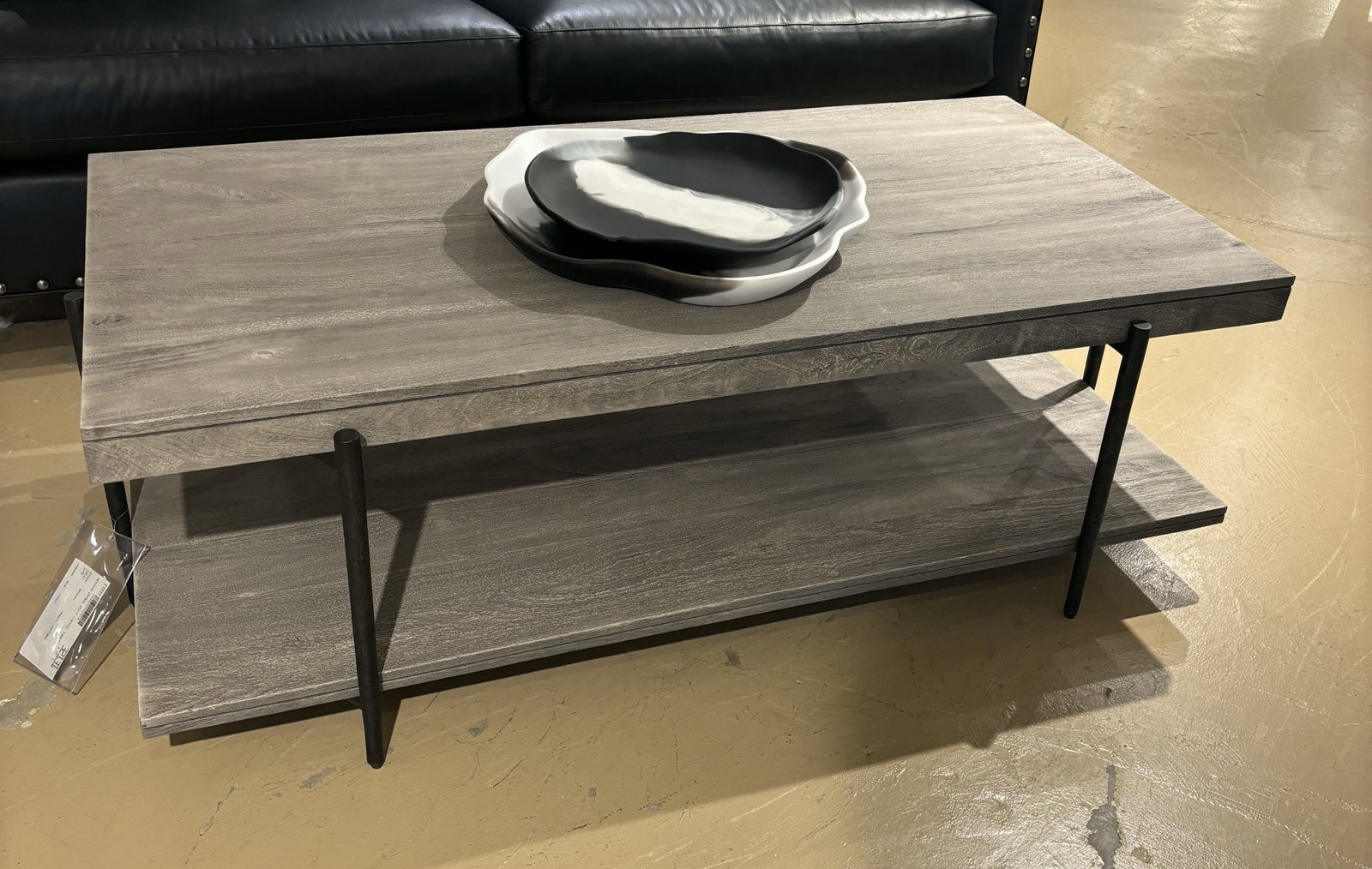 Hekman 2490 Table Group