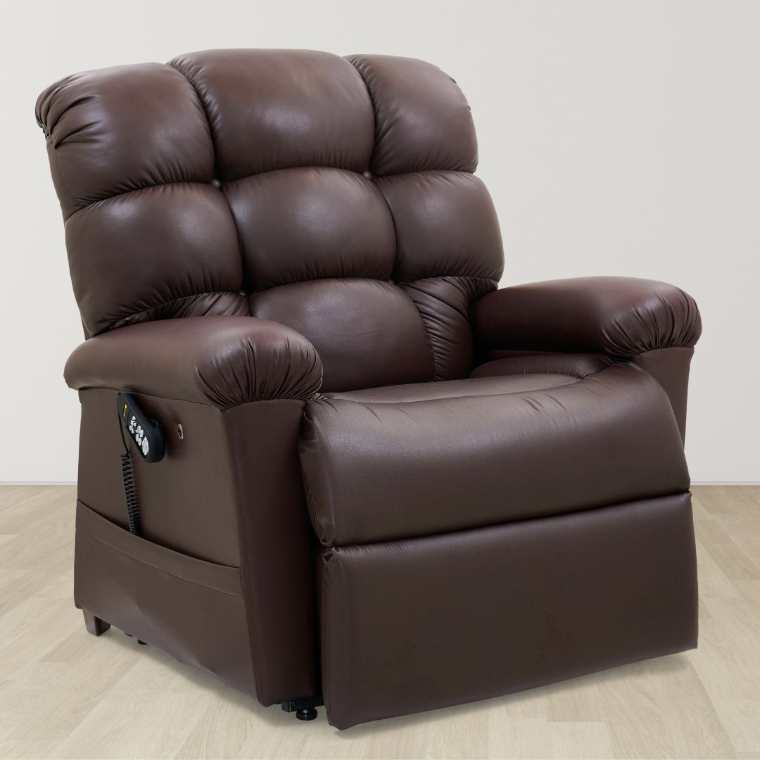 UltraComfort UC556-MXW Vega Medium/Wide Power Lift Recliner