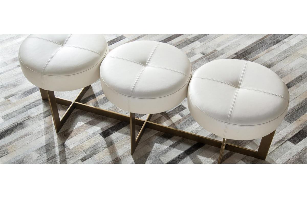 John Richard AMF-1474-WHTE-AS White Leather Button Bench John Richard AMF-1474-WHTE-AS White Leather Button Bench