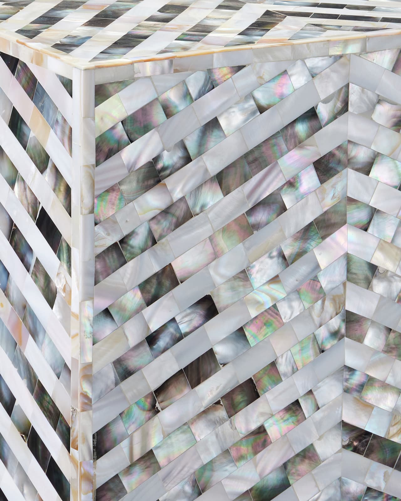 Currey and Company 3000-0256 Sessa Accent Table Currey and Company 3000-0256 Sessa Accent Table