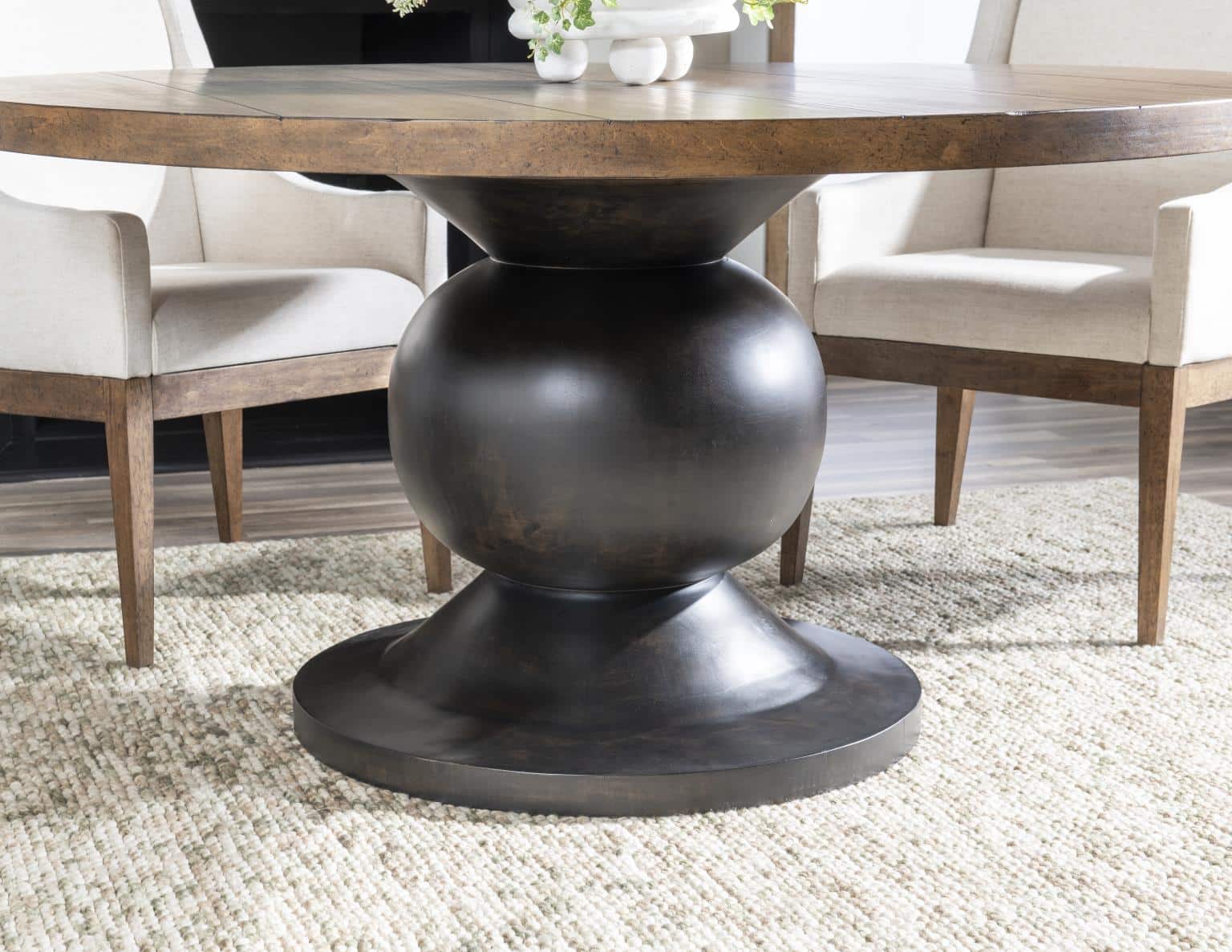 Legacy Classic 3270-520K Complete Round Dining Table Legacy Classic 3270-520K Complete Round Dining Table