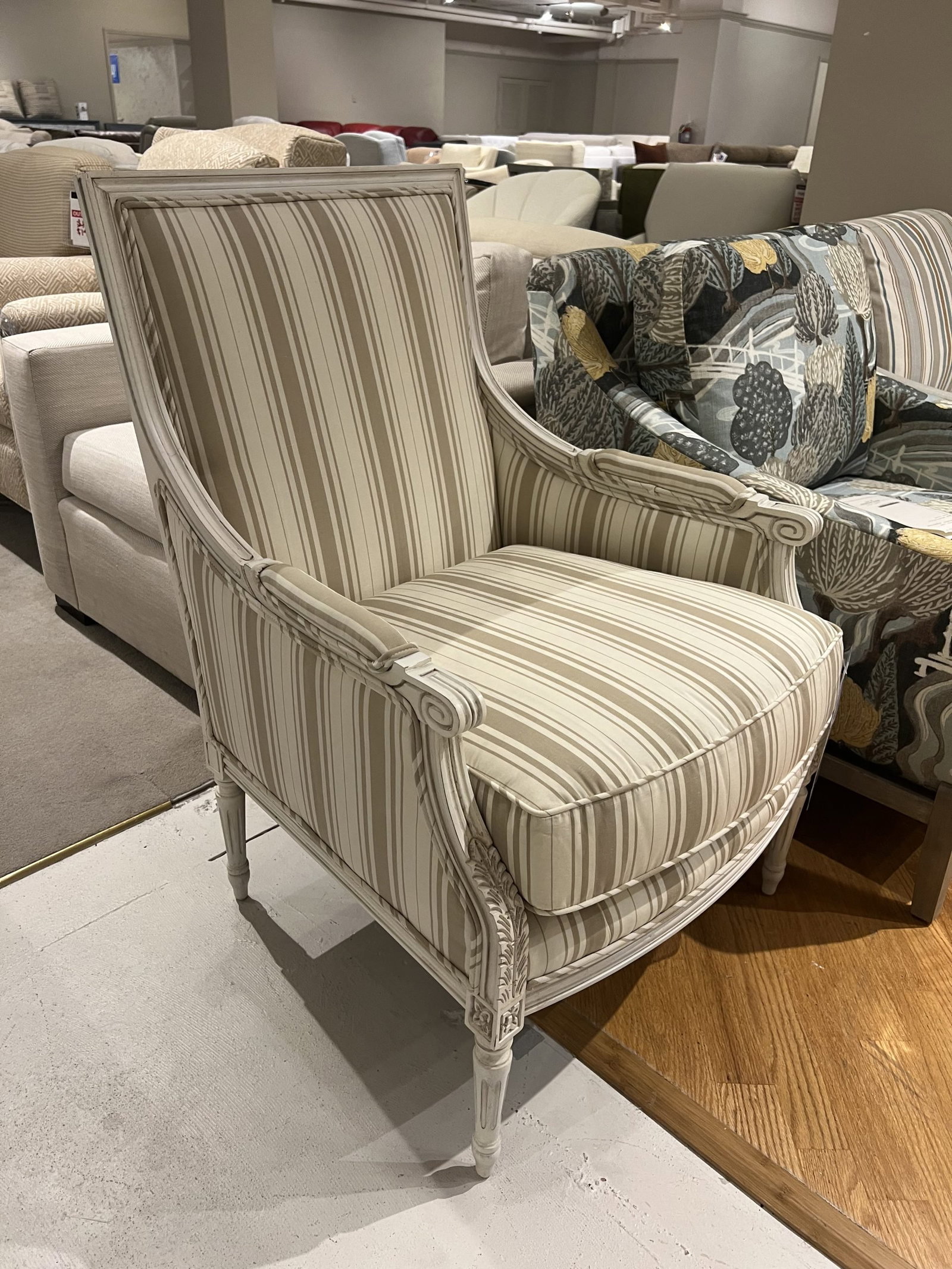 Highland House 1293/150 Augusta Chair