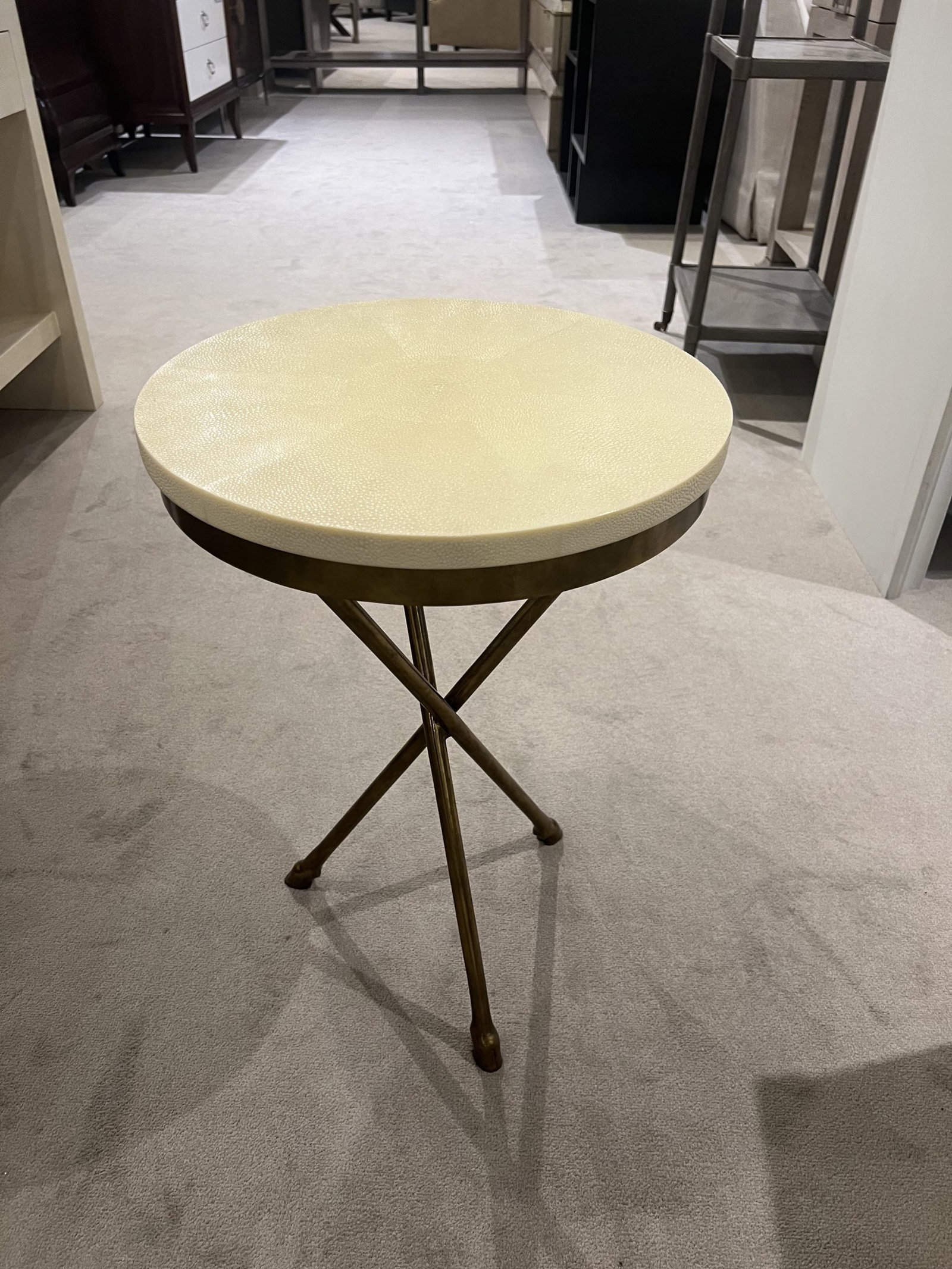 Century SF5185/270 Accessory Table