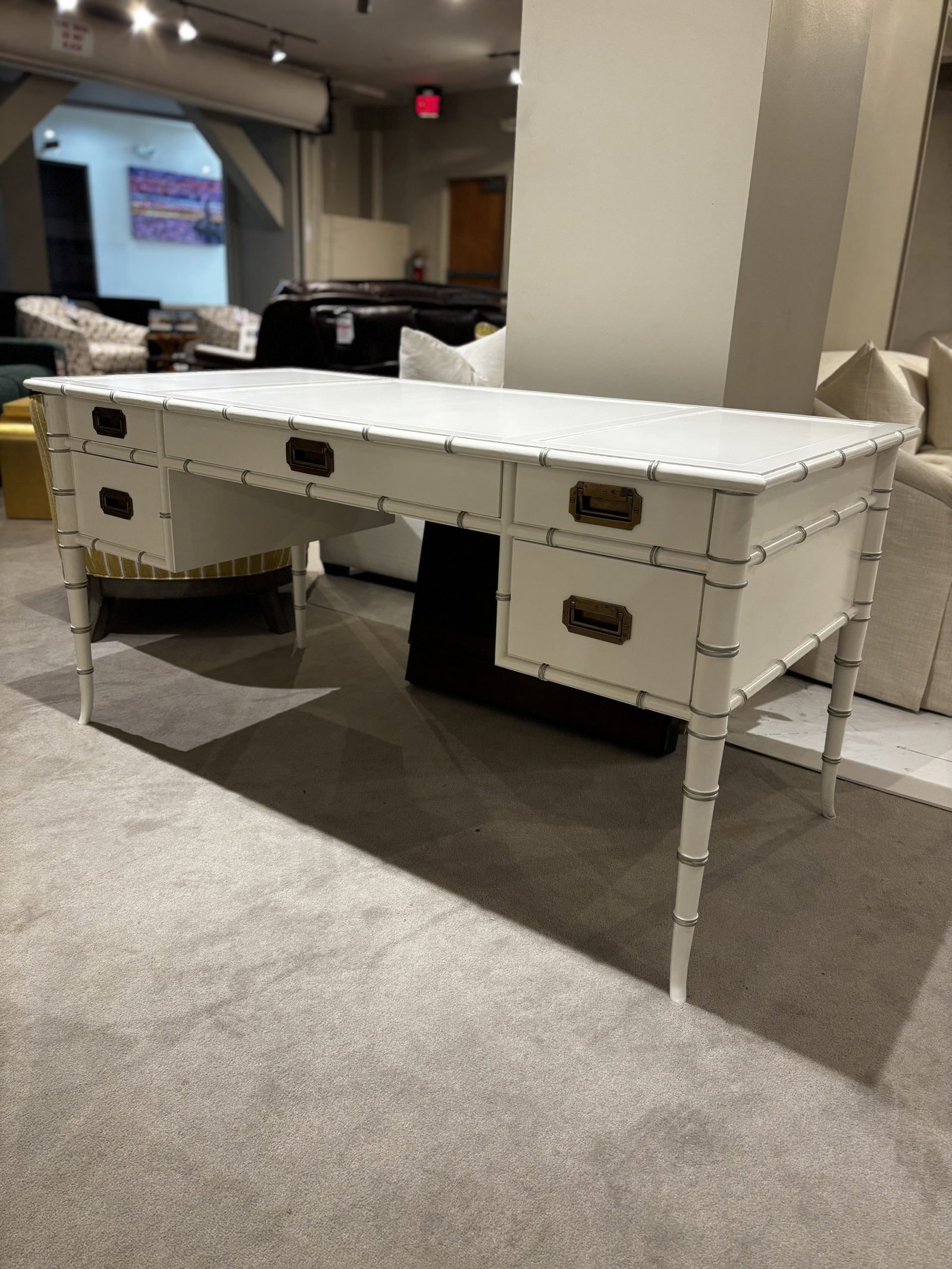 Highland House HH28-130/20 Daphne Desk