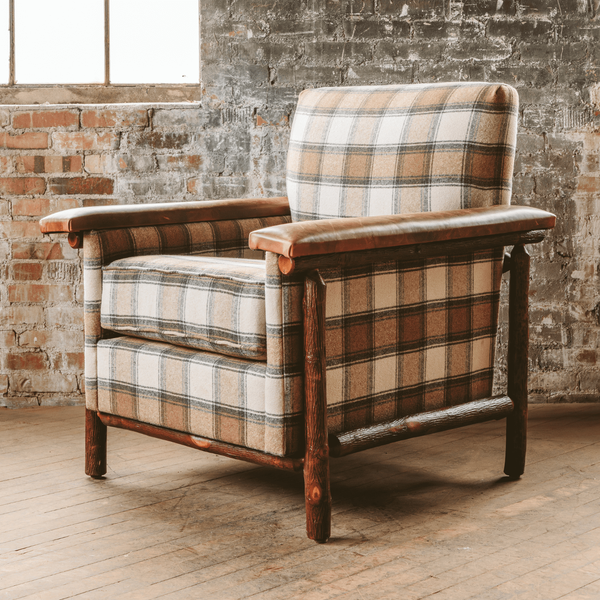 Old Hickory Furniture DFB101 Don’t Feed the Bears Chair