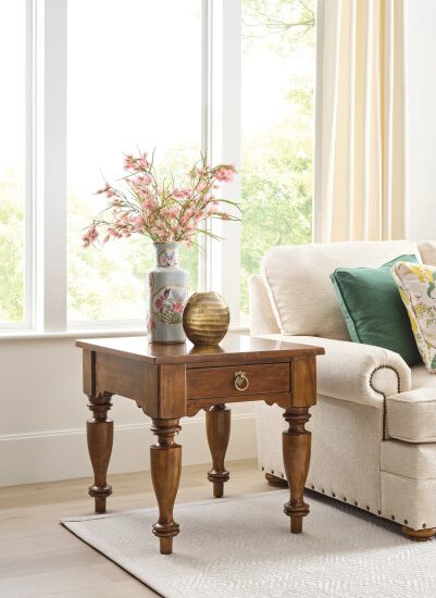 Kincaid Furniture 487-915 Kitridge End Table Kincaid Furniture 487-915 Kitridge End Table