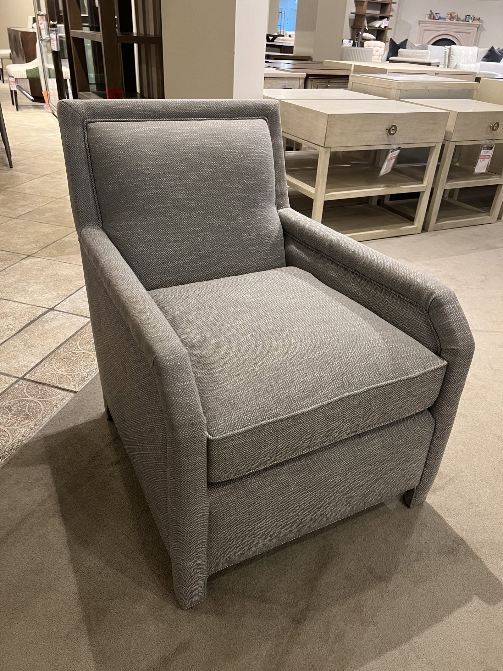 Century 11-2148/40 Ludlow Chair