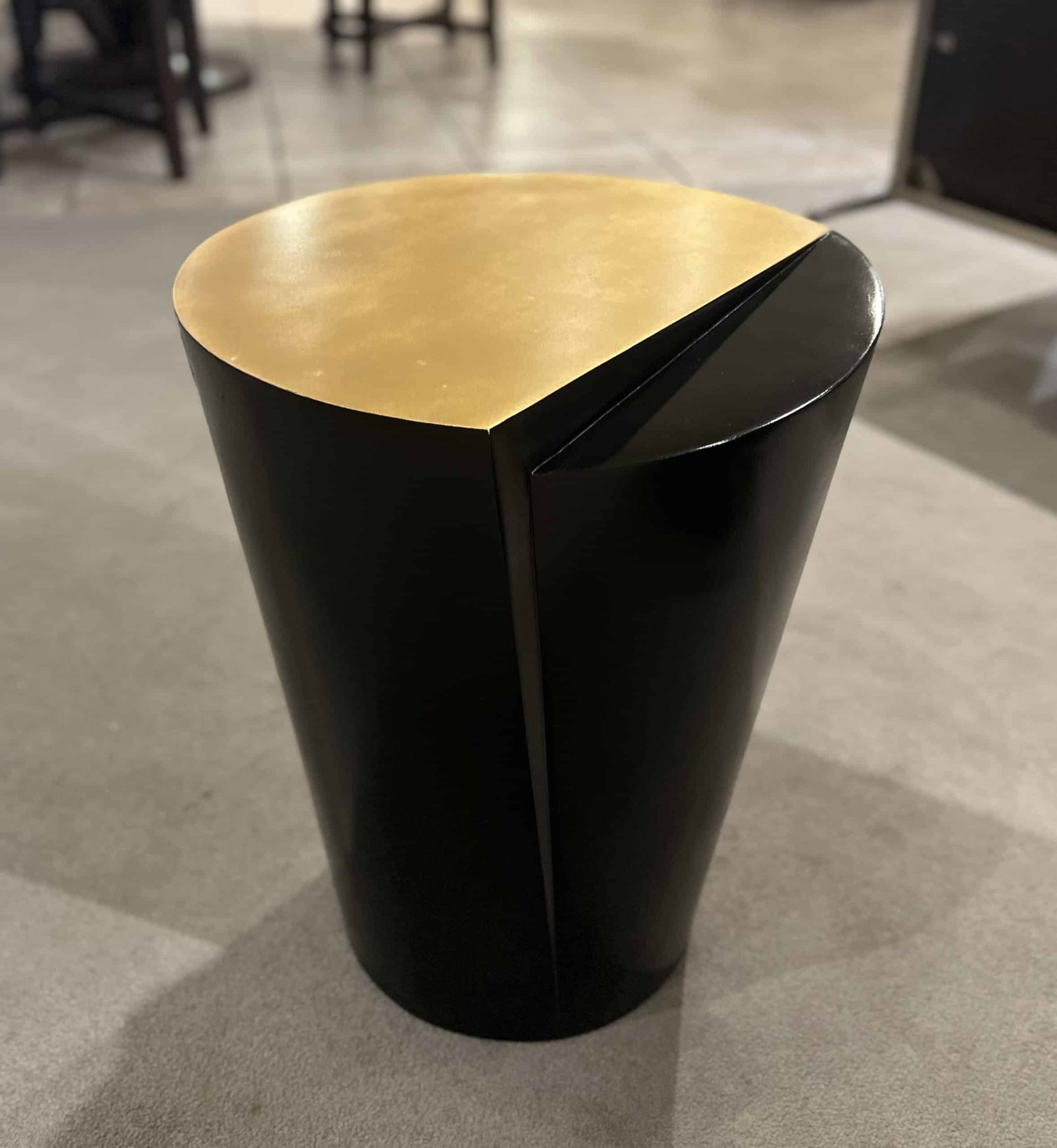 Maitland-Smith 8346-32B/110 Conical Spot Table – Black