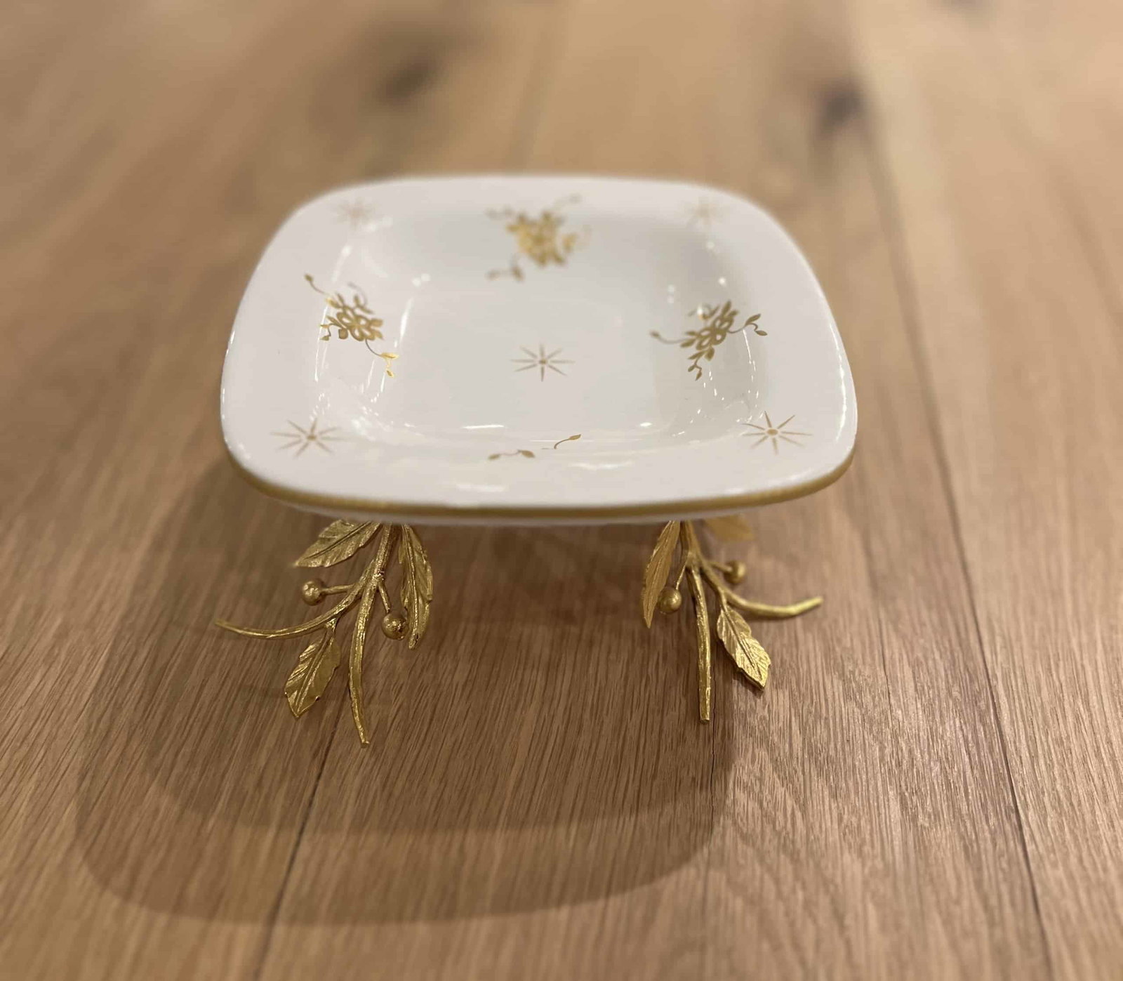 Maitland-Smith 8353-21/130 Porcelain Trinket Tray