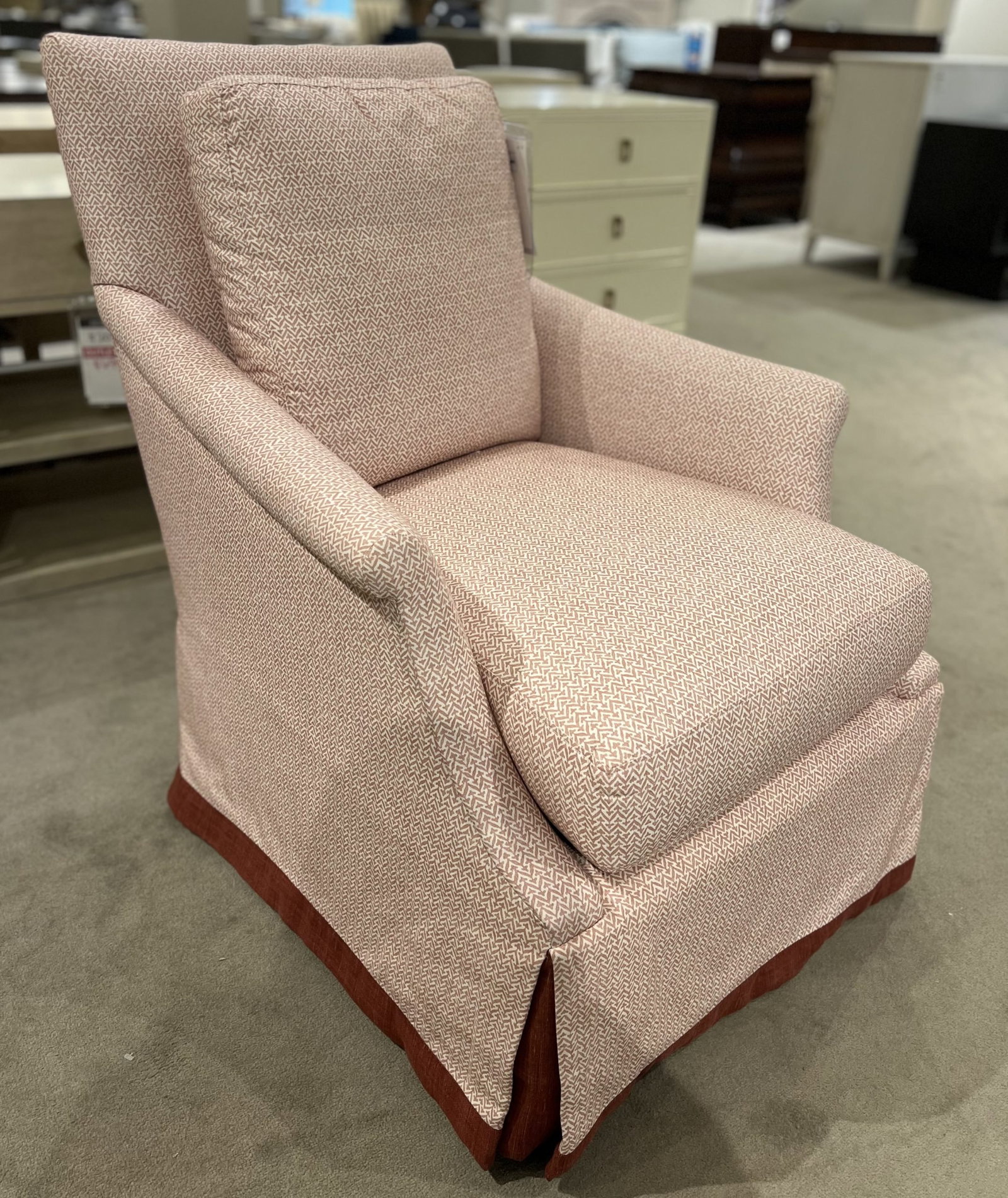 Century SIG2101-8SK/20 Carrington Skirted Swivel Chair