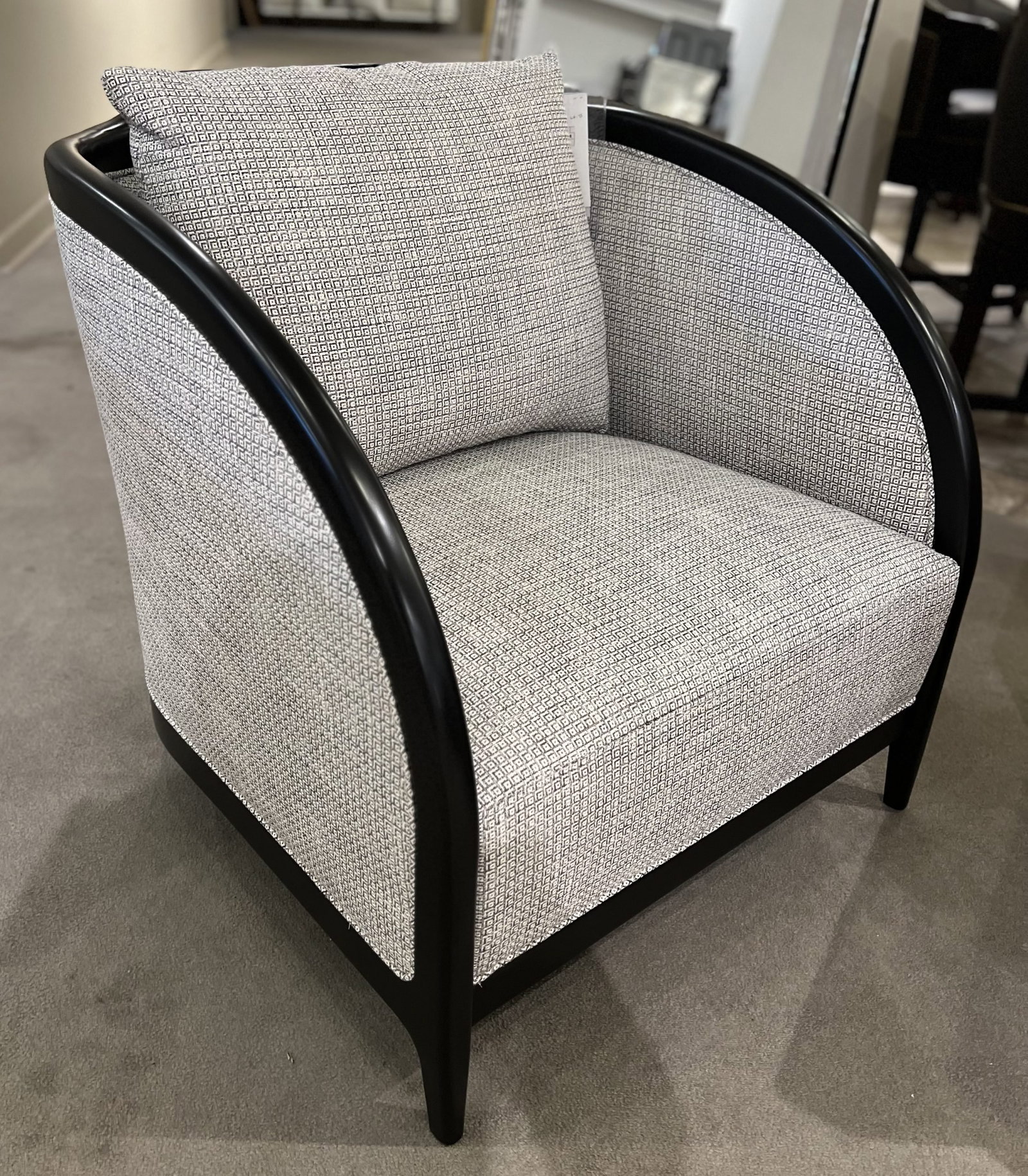 Century 3349 / 260 Payne Chair