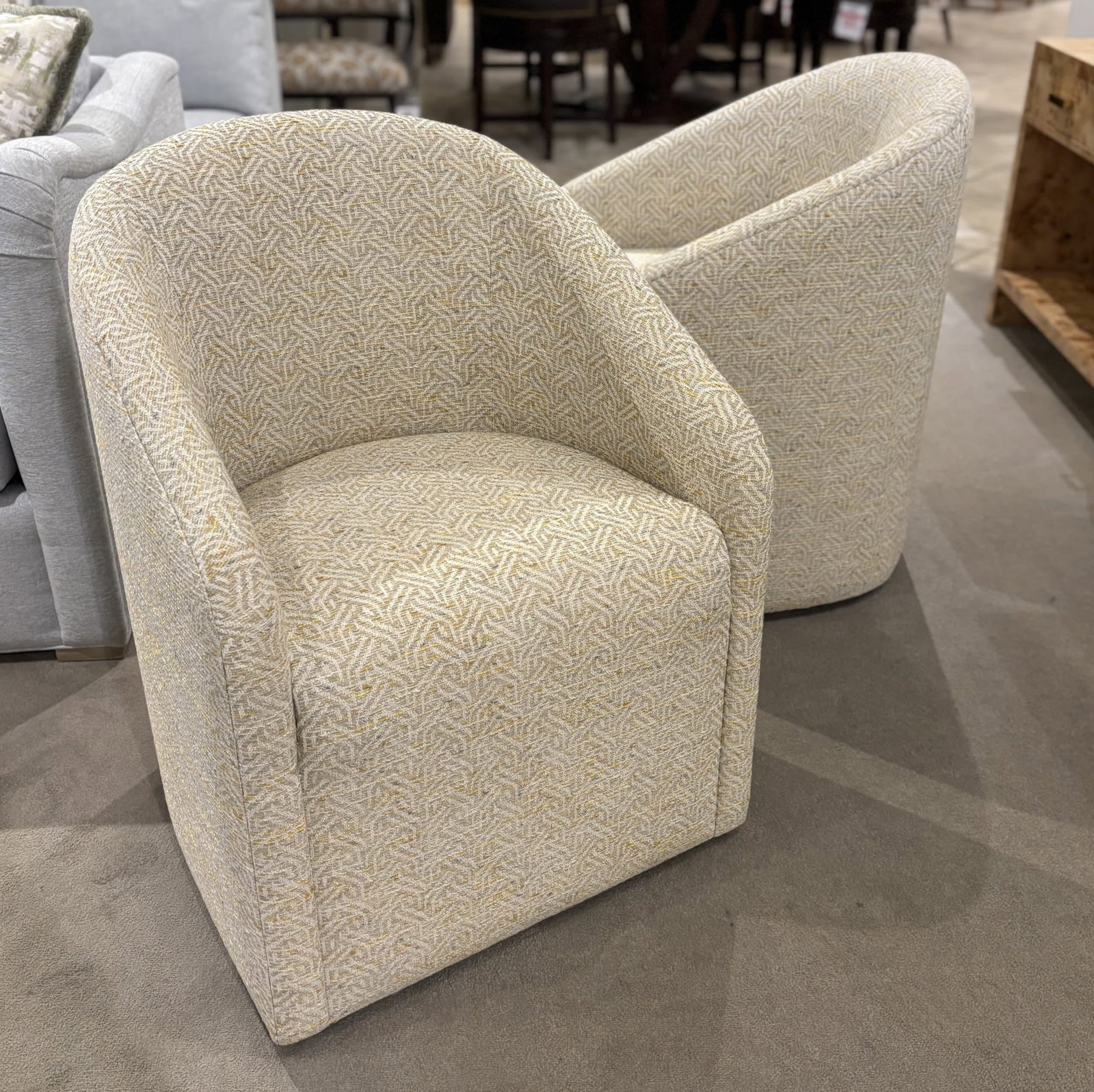 Jessica Charles 1156-C/10089,10090 Demi Chair w Casters