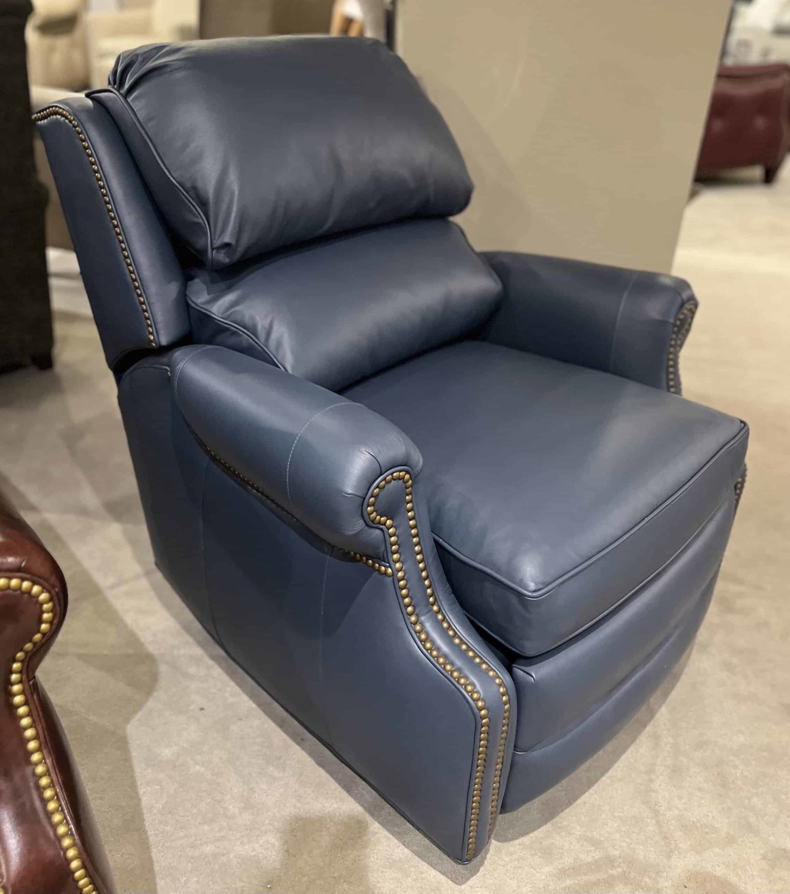 Hancock and Moore 3039/121 Martial Wall-Hugger