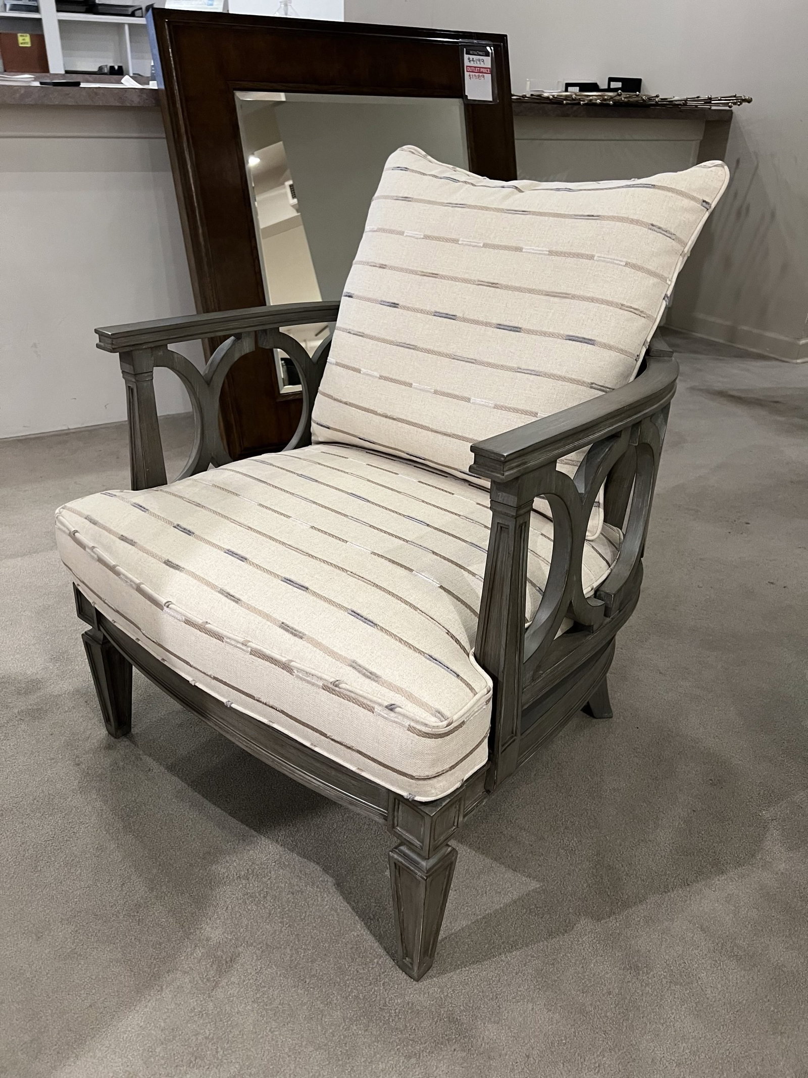 Century 3318/20 Colson Chair