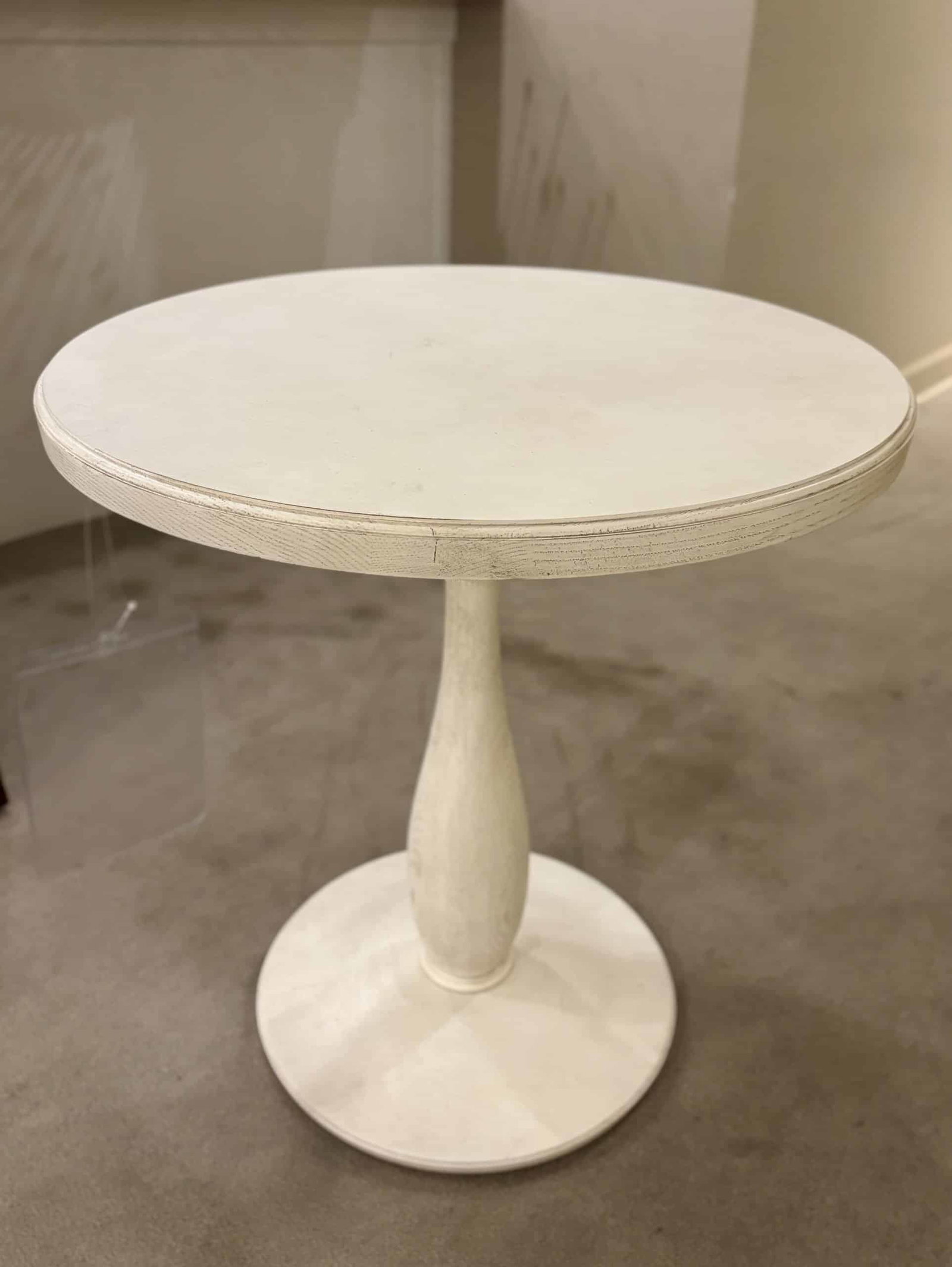 Century AE9-636/50 Cleo Pedestal Side Table Century AE9-636/50 Cleo Pedestal Side Table