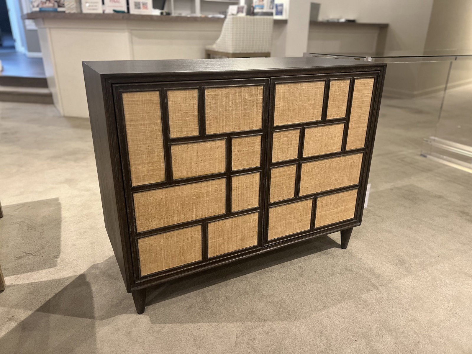 Century SF6196/140 Coho Door Chest