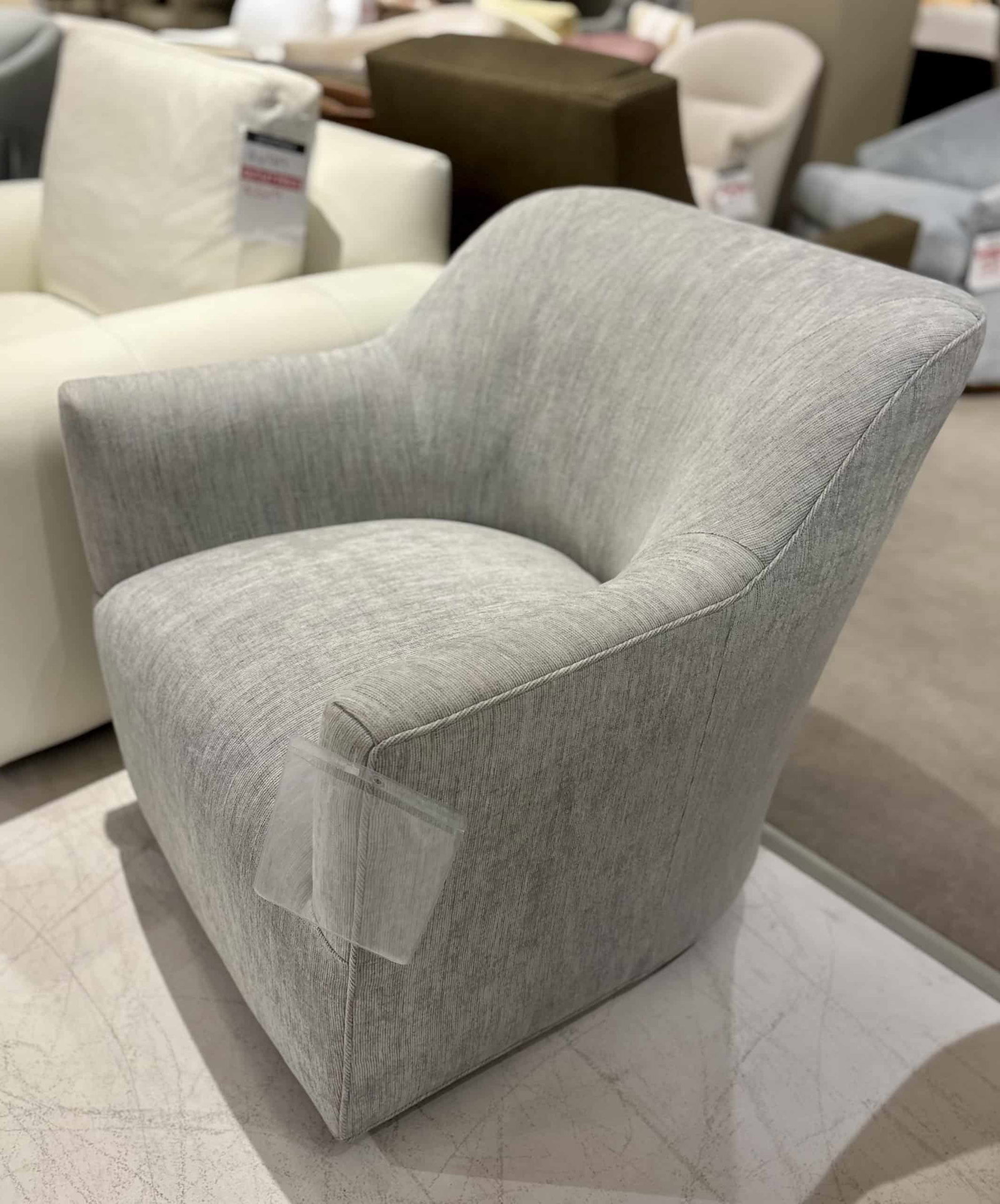 Jessica Charles 5168-S/001 Walton Swivel Chair