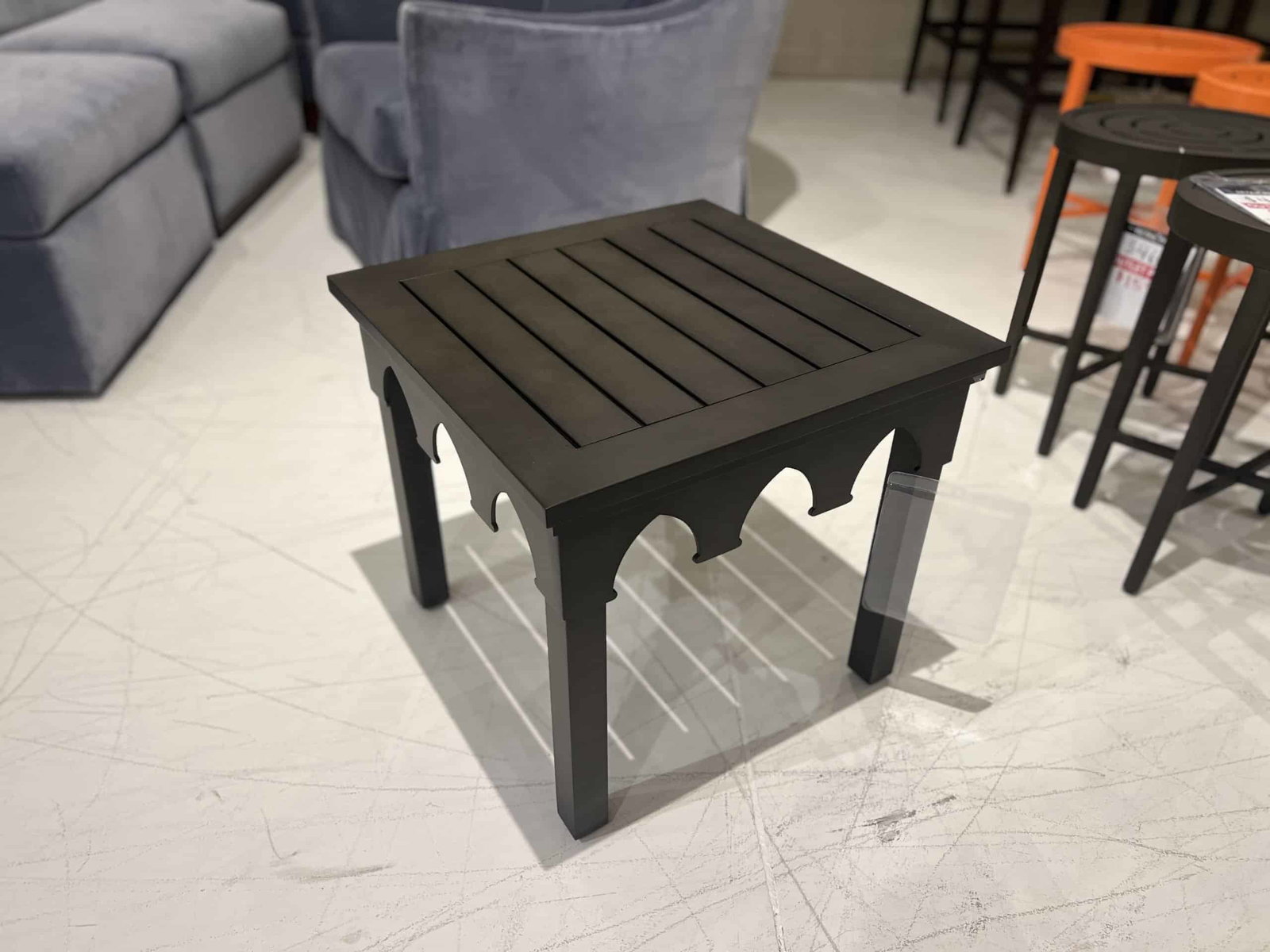 Century MPS-623ZC/10 Outdoor Side Table