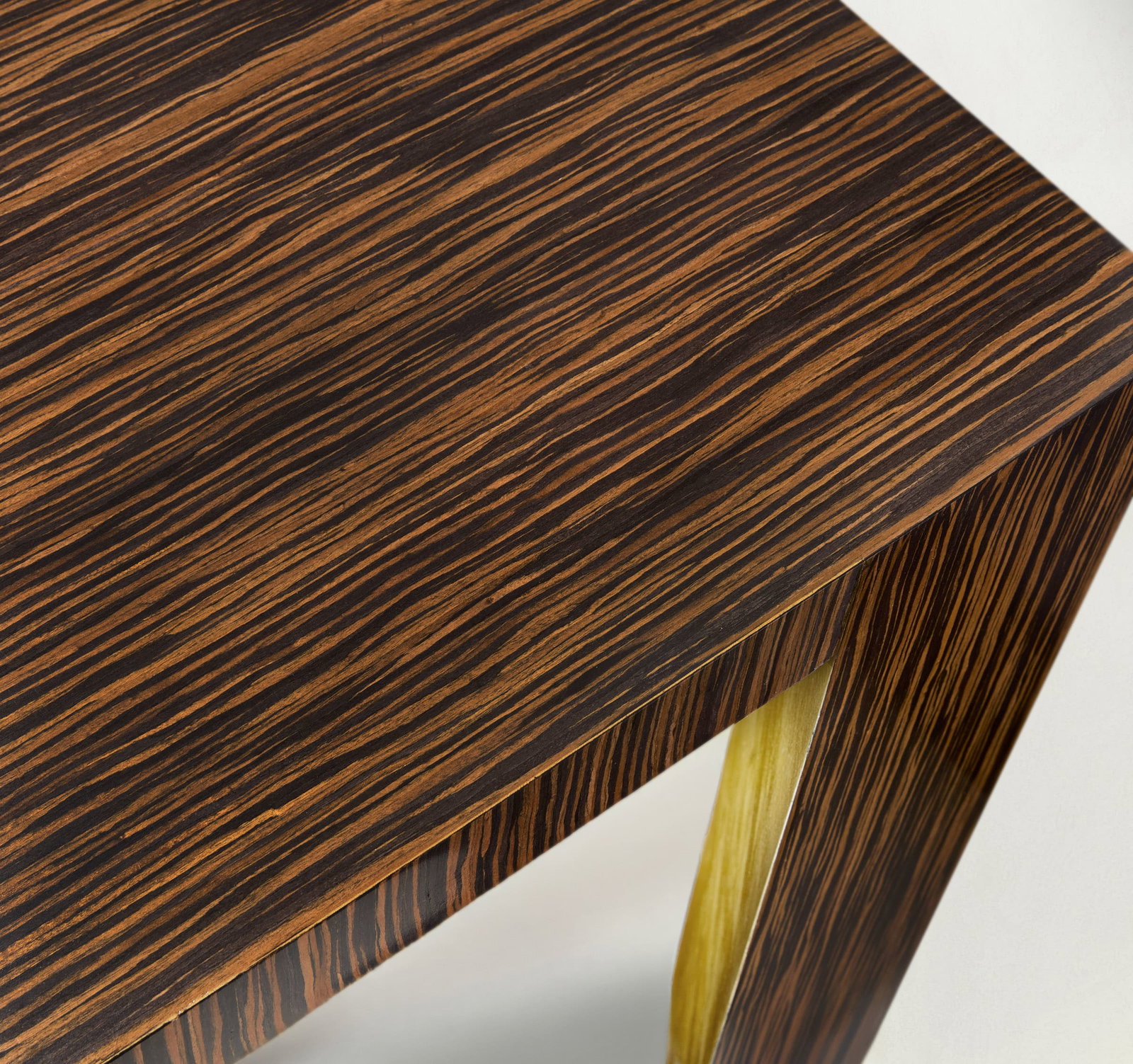 Modern History MH1251F01 Paloma Rosewood Console Modern History MH1251F01 Paloma Rosewood Console