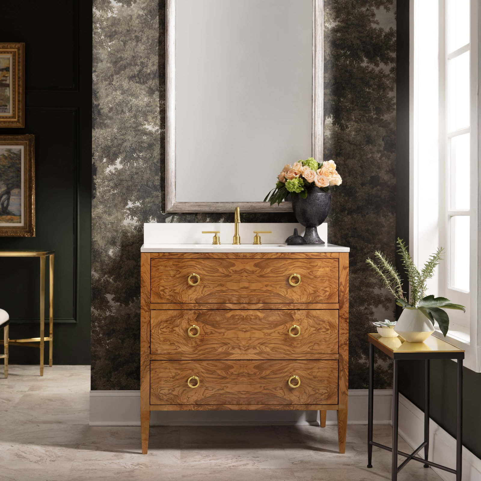 Modern History MHV-008 Olive Ashe Vanity