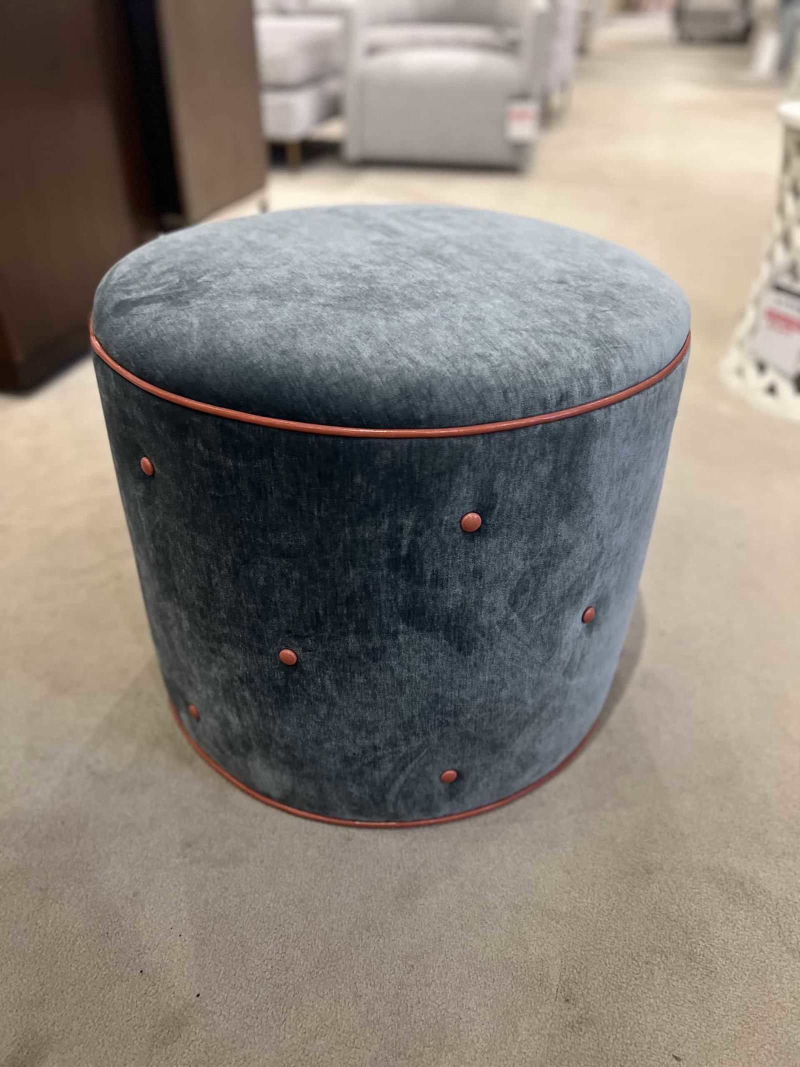 Jessica Charles 8901-T/10407 Lucy Ottoman