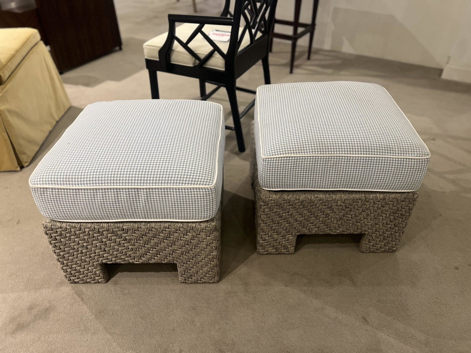 Hickory Chair HCD8800-30/330 Yara Woven Square Stool