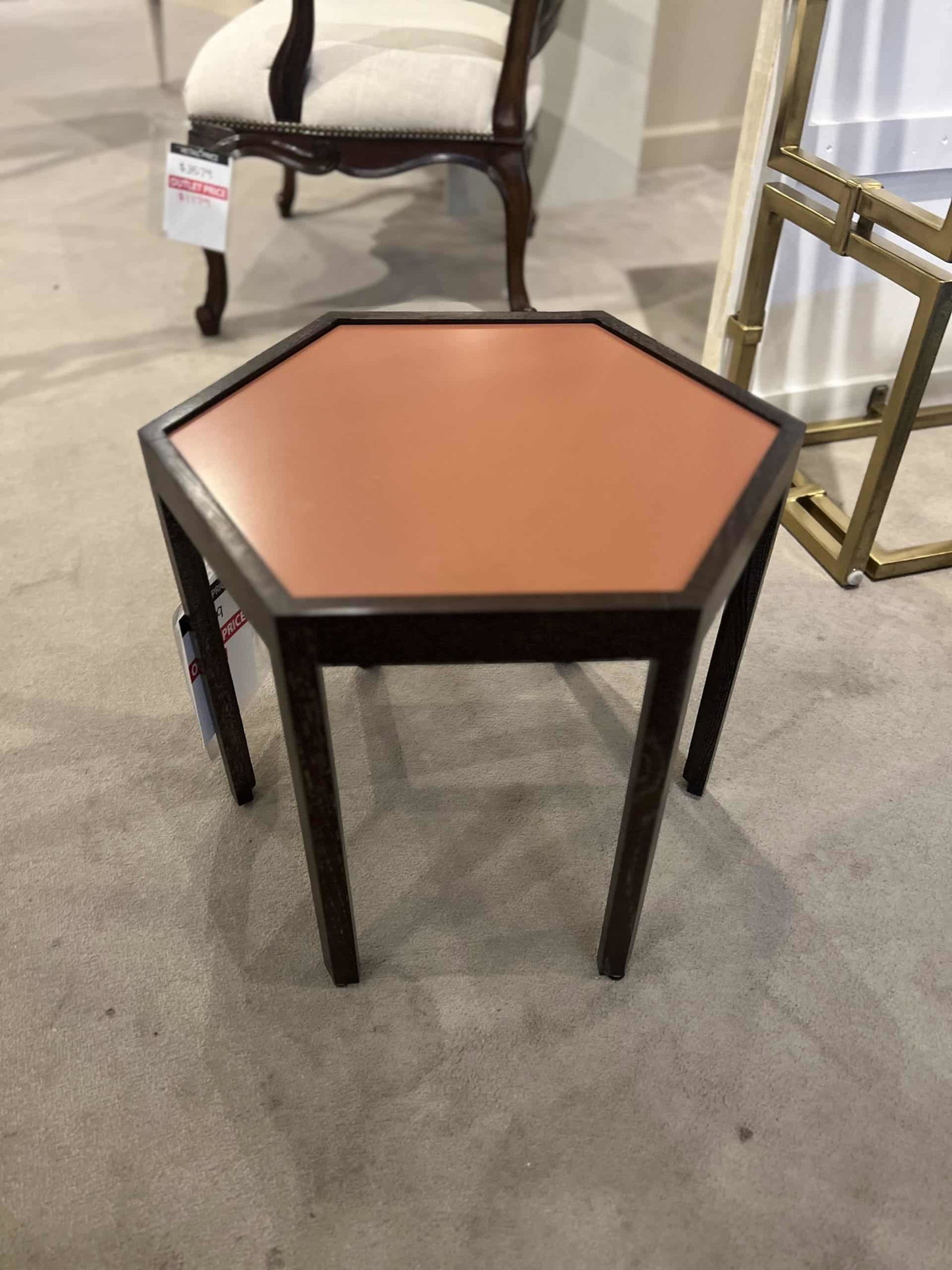 Highland House HH19-637/50 Honey Bunch Bunching Table